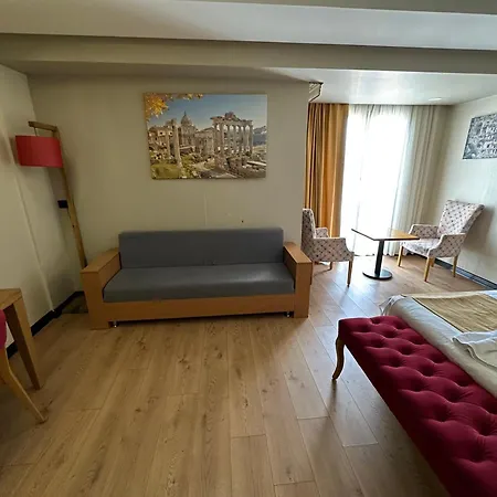 Taksim Apartment *